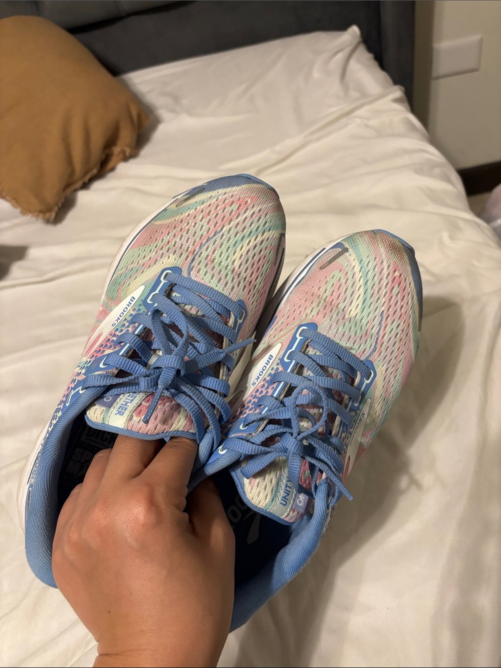Brooks Women's Running Shoes - Pastel Multi/Blue
